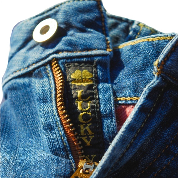 Lucky Brand Woman’s Denim Jeans - Picture 6 of 6